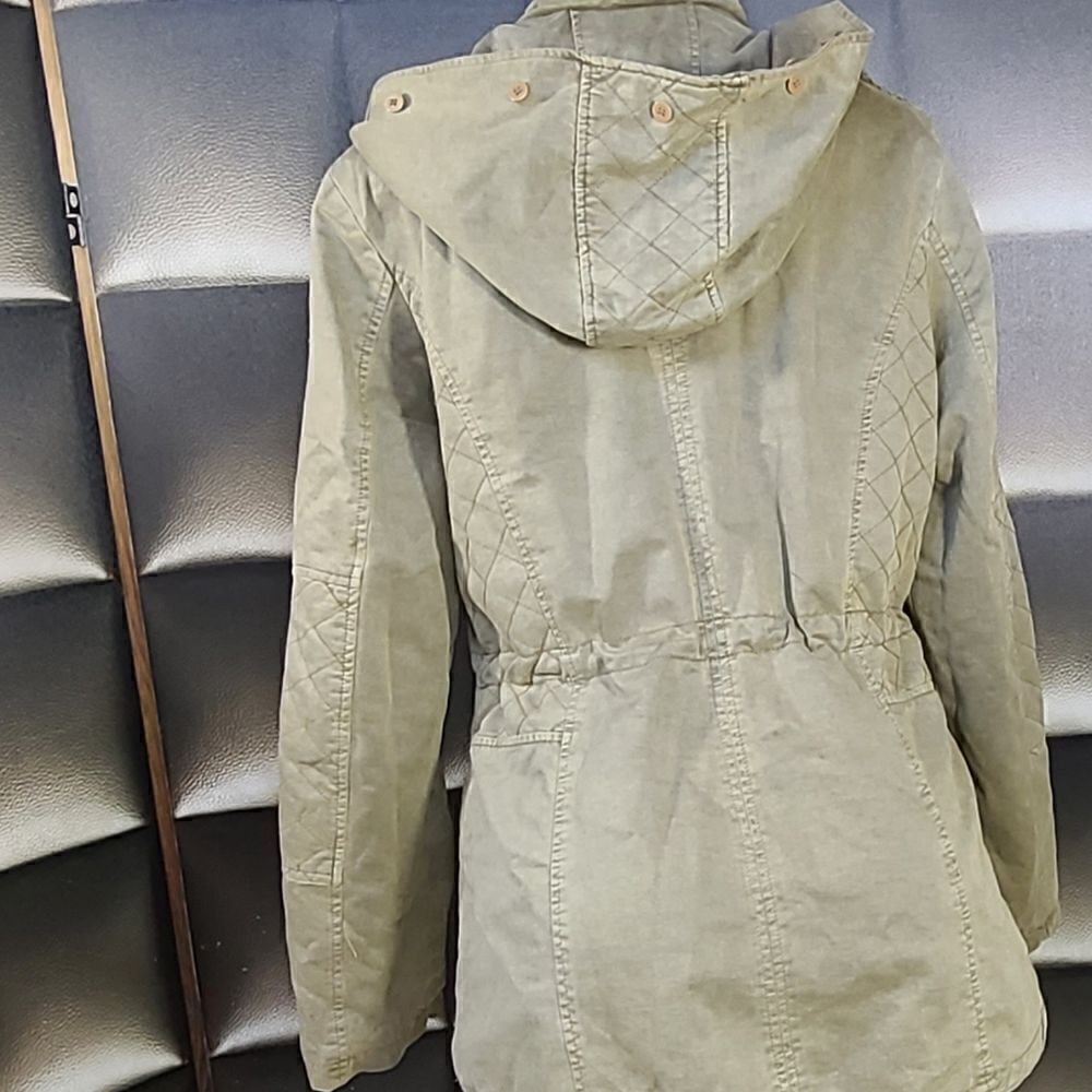 Guess jacket   - Picture 6 of 9